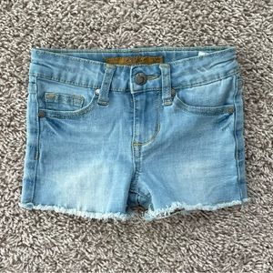 👶🏻5/$10👶🏻 Girls Joe’s Jeans Shorts